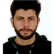 Insegnante di inglese, con 9 anni di esperienza nella lingua.